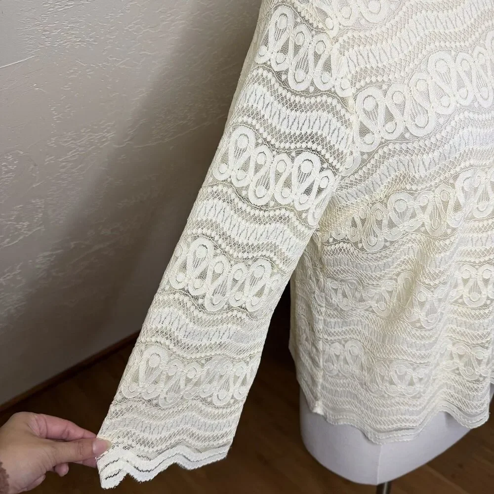 Anthropologie Dolan Top Womens M Ivory Cream Sheer Lace Stretch Boho
